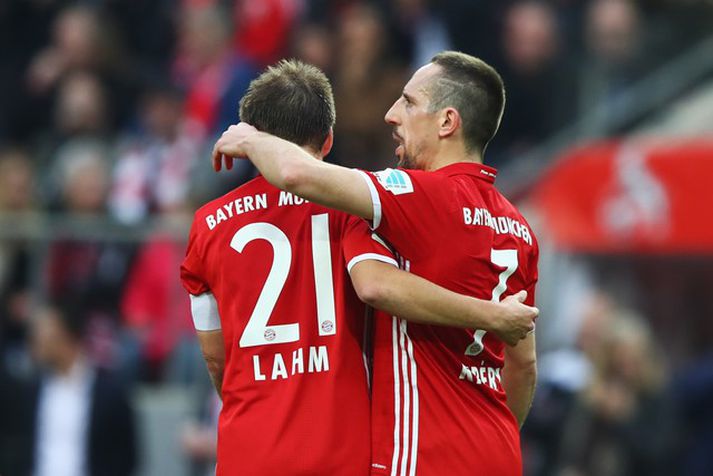 Philipp Lahm og Franck Ribéry fagna marki þess síðarnefnda.