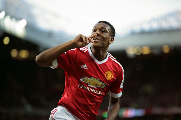 Martial gulltryggði sigur Manchester United á Liverpool með sínu fyrsta marki fyrir félagið.