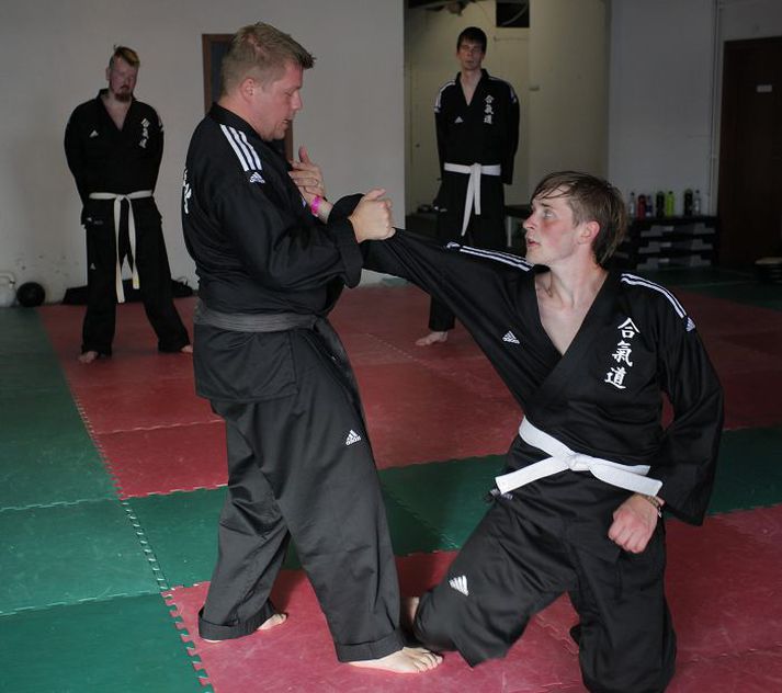 Hakido-æfingarnar í Combat Gym hófust fyrst á mánudaginn og eru þegar orðnar vinsælar. Fréttablaðið/valli