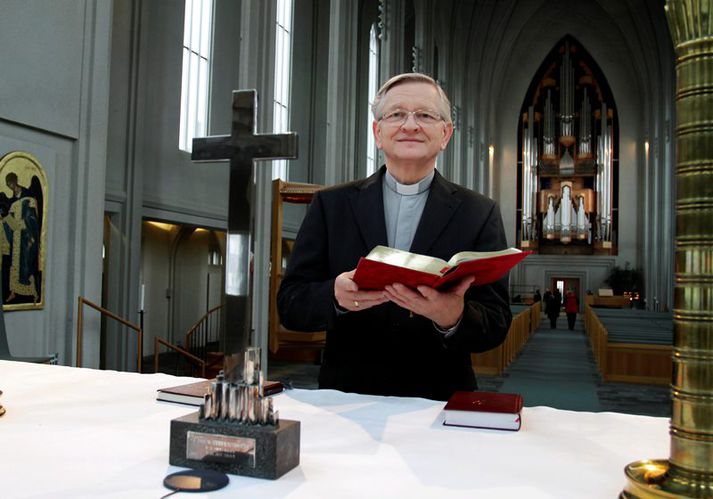Jón Dalbú hefur þjónað sem prestur og sóknarprestur í Hallgrímskirkju í 17 ár.