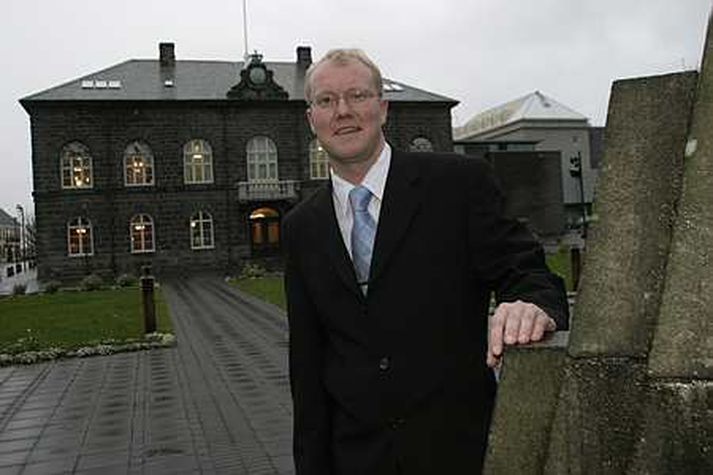 Böðvar Jónsson, aðstoðarmaður fjármálaráðherra.
