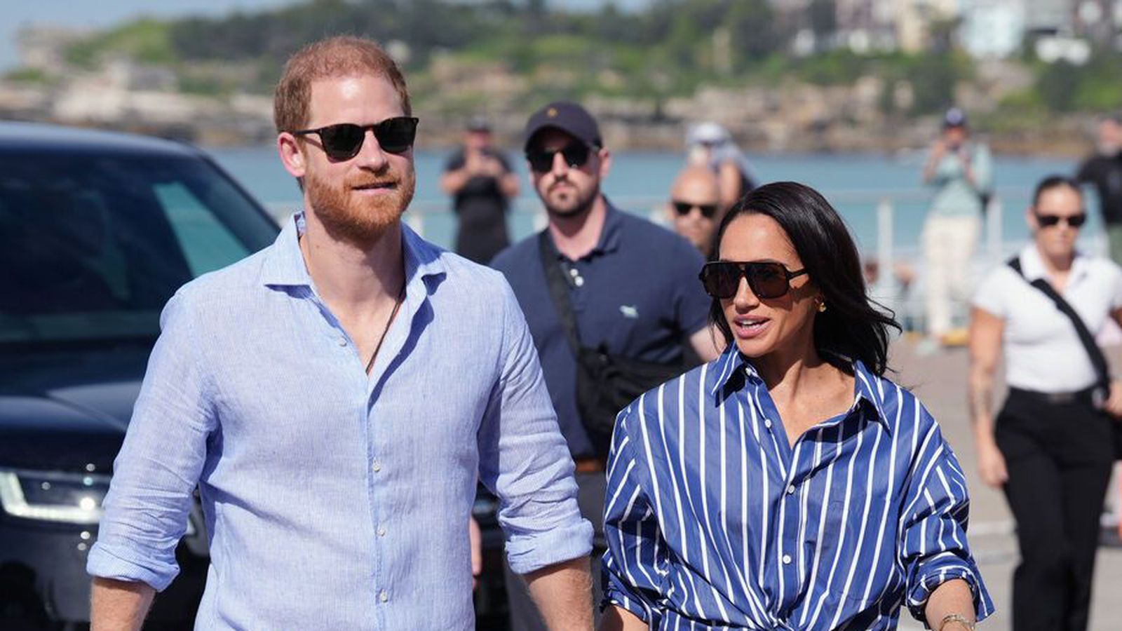 Harry og Meghan komin aftur eftir sex ára ill­deilur