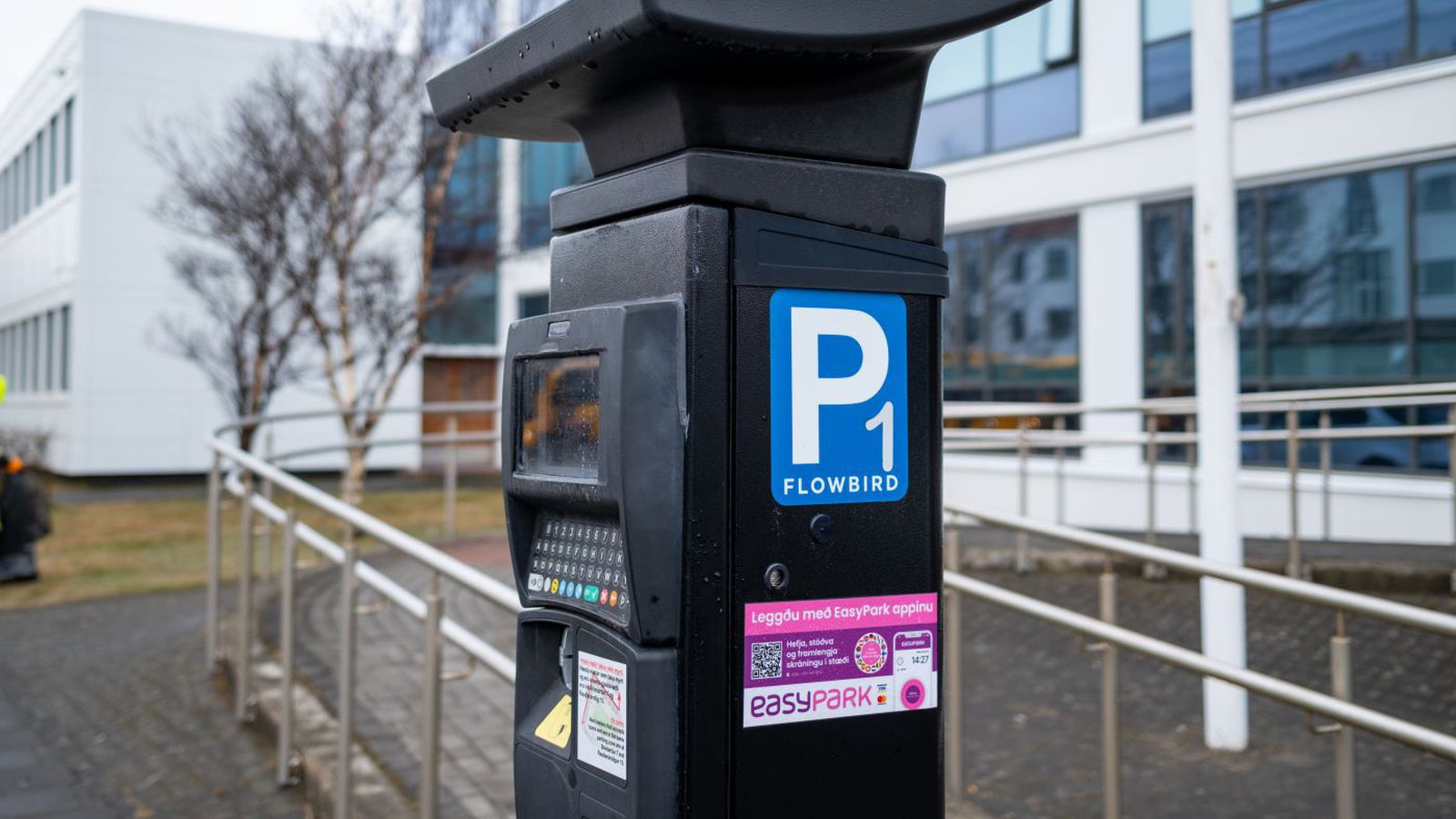 Endur­skoða gjaldsvæði borgarinnar