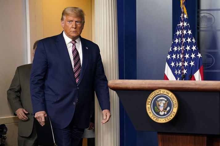 Trump-liðar hafa ítrekað haldið því fram að umfangsmikið kosningasvindl hafi átt sér stað, án þess þó að hafa fært sannanir fyrir því.