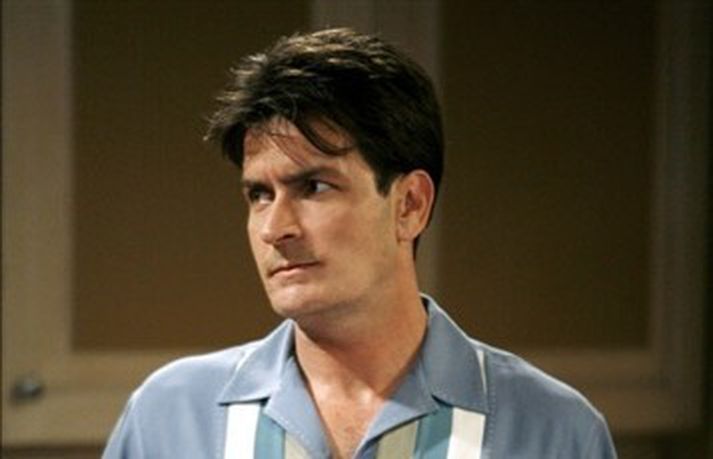 Charlie Sheen er ein aðalstjarnan í sjónvarpsþáttunum Tveir og hálfur maður eða Two and a Half Man. Mynd/ AFP.