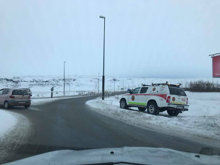 Frá Suðurlandsvegi í dag. Færð er nú tekin að spillast og er búist við því að veður versni með kvöldinu.