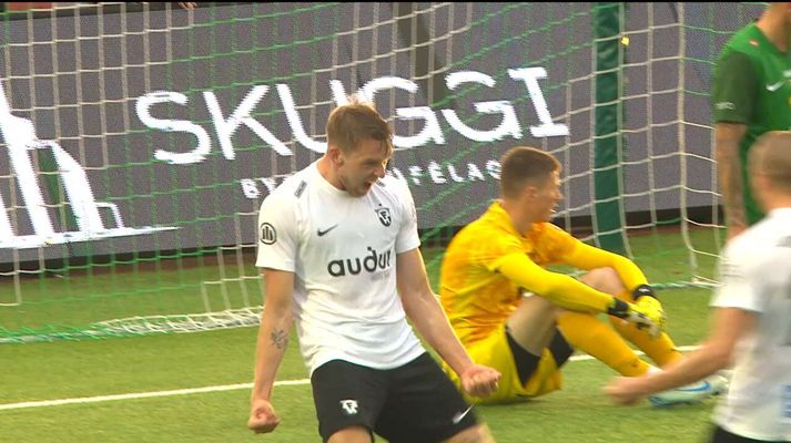 Sigurður Bjartur Hallsson hefur verið sjóðheitur að undanförnu og fagnar hér marki gegn Breiðabliki í gær.