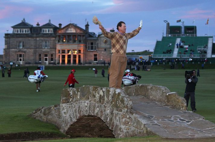 Watson kveður hér St. Andrews í síðasta skiptið.
