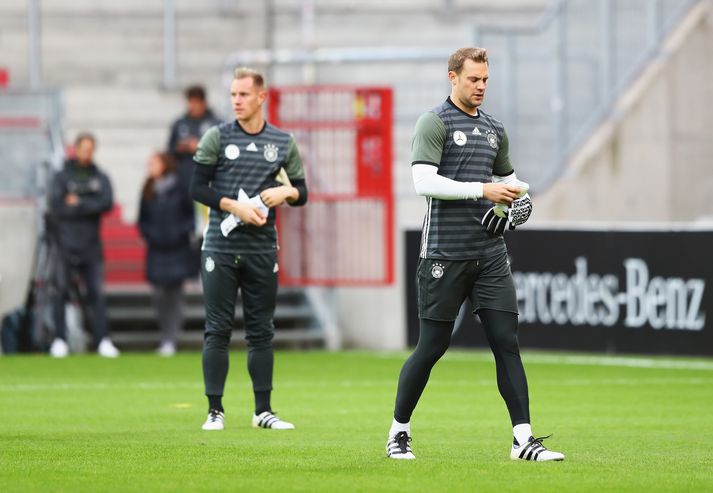 Ter Stegen og Neuer á æfingu Þýskalands.