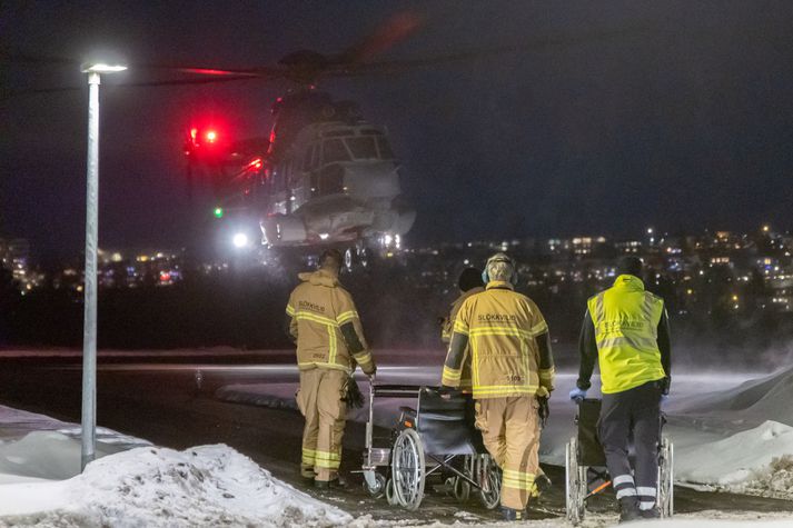Þyrlusveit Landhelgisgæslunnar hefur komið þremur veikum einstaklingum á Landspítalann síðastliðinn sólarhring. Myndin er úr safni.