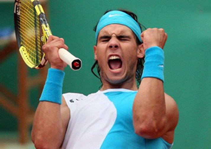 Nadal fagnar sigrinum á Djokovic