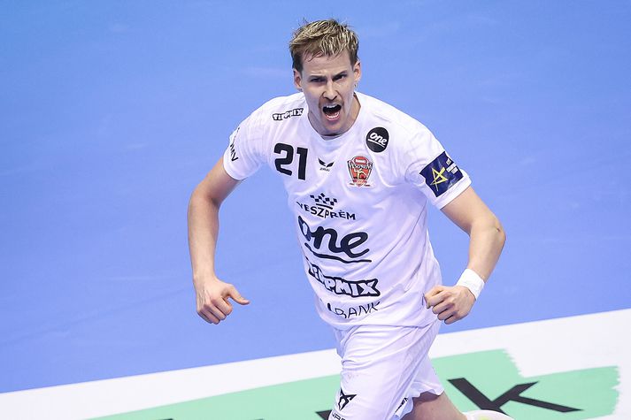 Bjarki Már Elísson og félagar í Veszprém unnu öruggan sigur í dag