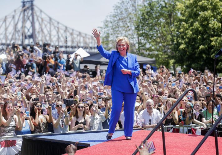 Hillary Clinton flutti ræðu fyrir framan fjölmenni í New York.