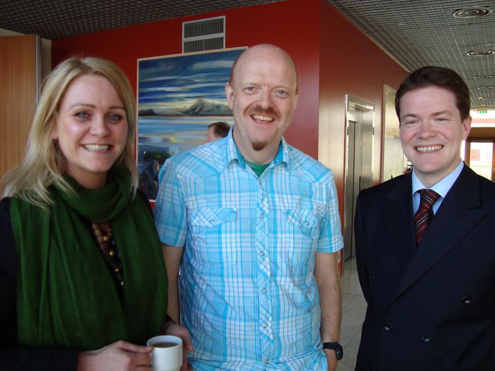 Dr Gunni lofaði Lufsunni að fjárfesta í sófa fyrir verðlaunaféð.