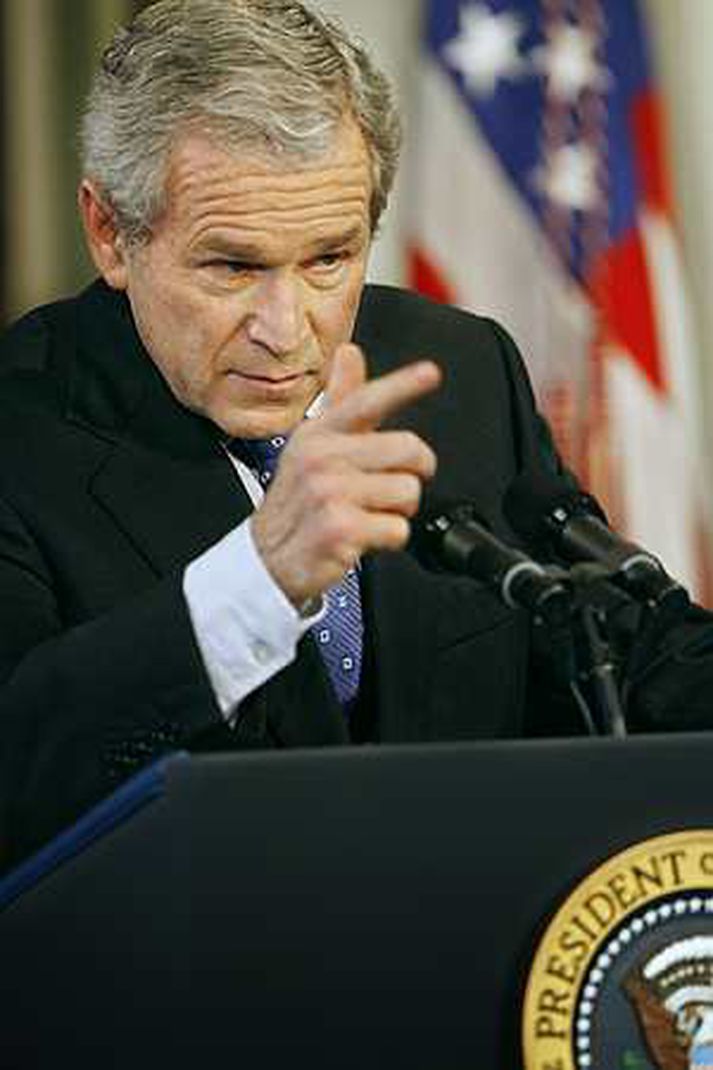 Bush vill ekki að fyrrum aðstoðarmenn sínir beri vitni í heyrandi hljóði.