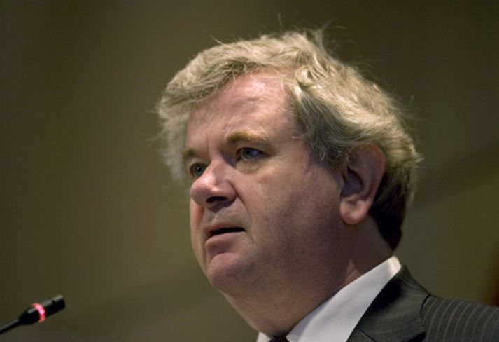 Davíð Oddsson. Gat á sig blómum bætt.