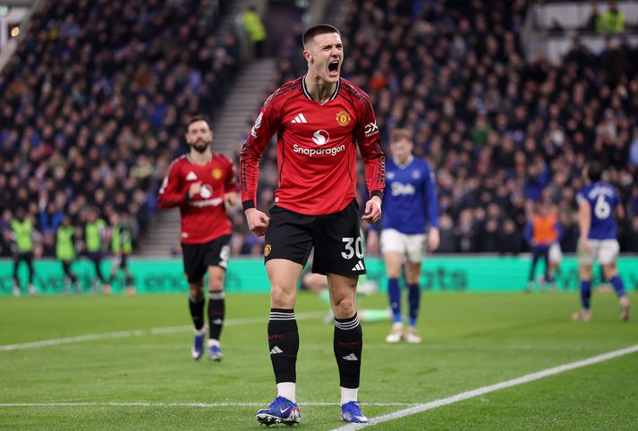 Varamaðurinn Benjamin Sesko fagnar hér marki sínu fyrir Manchester United í kvöld.