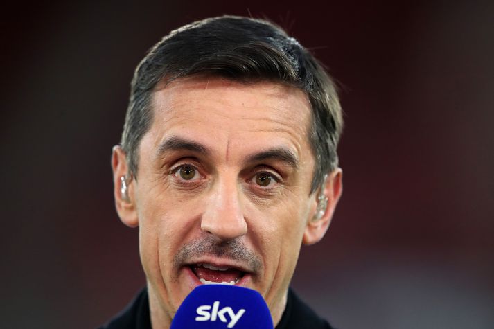 Gary Neville lét loksins sjá sig í gær.