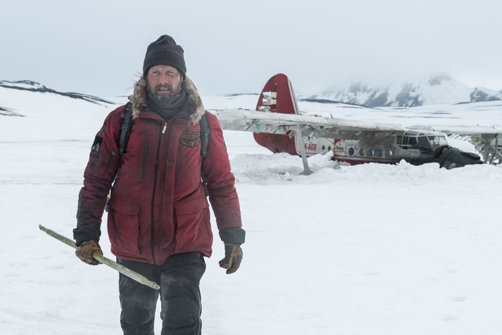 Mads Mikkelsen í Arctic.