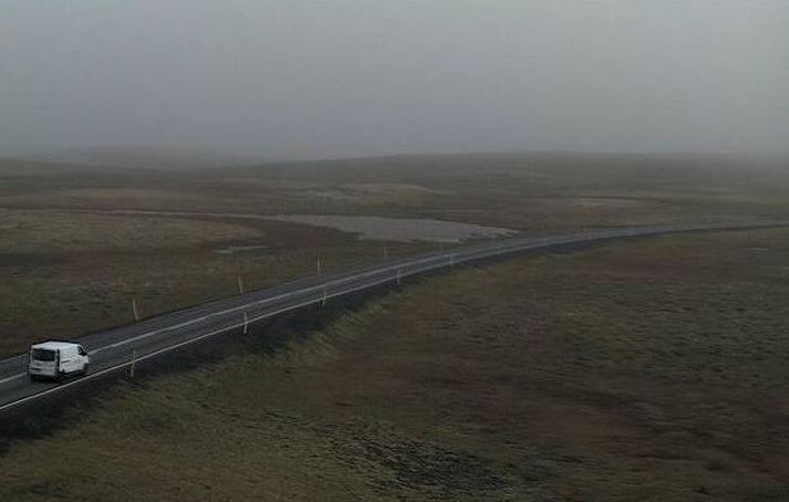 Holtavörðuheiðin klukkan 16:55 í dag.