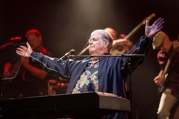 Brian Wilson mun spila meistaraverkið Pet Sounds í heild sinni í Eldborgarsal Hörpu í tilefni 50 ára afmælis plötunnar.