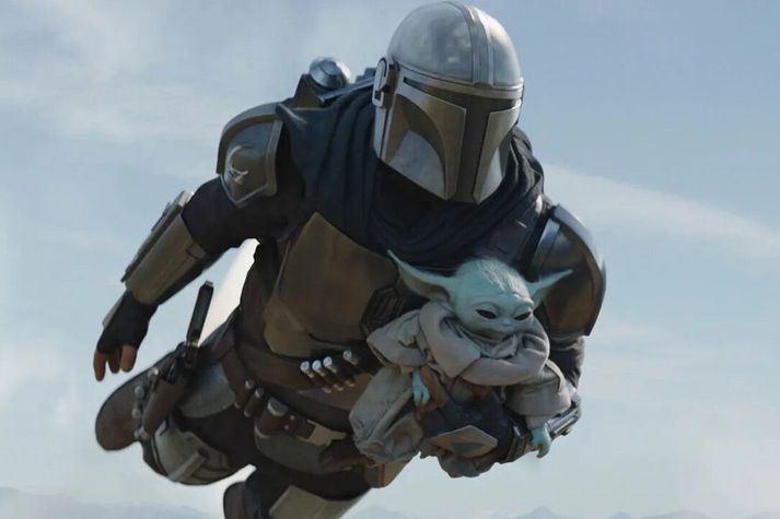 Stjörnustríð: Mandalorian og Grogur er þrettánda bíómyndin í fullri lengd úr Stjörnustríðsbálknum og fjallar hún um ævintýri mannaveiðarans Mandalorian og græna barnsins Grogu. 