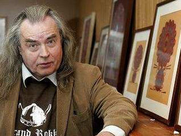 Dr. Bjarni heyrði forseta Íslands á Vogi, Þórarinn Tyrfingsson, flytja skörulegt mál í útvarpi og við það skildu leiðir með Bjarna og áfenginu. fréttablaðið/arnþór