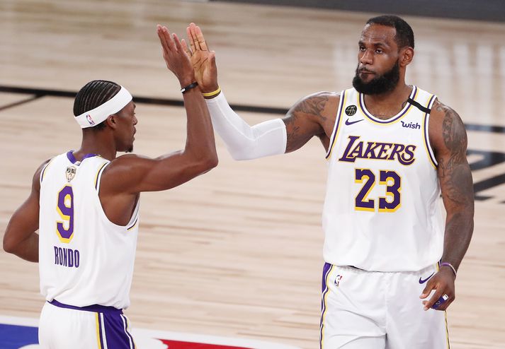Rajon Rond og LeBron James eru tveir af reynslumeiri leikmönnum NBA-deildarinnar.