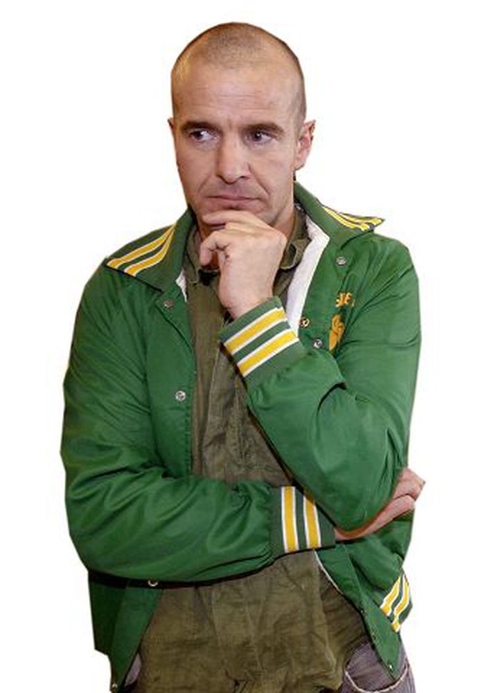 Opnar dyr að andlegum heimi.
Myndlistarmaðurinn Snorri Ásmundsson er ólíkindatól.