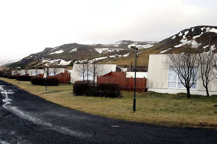 Mennirnir þrír framleiddu fíkniefnin í sumarhúsi í Ölfusborgum.