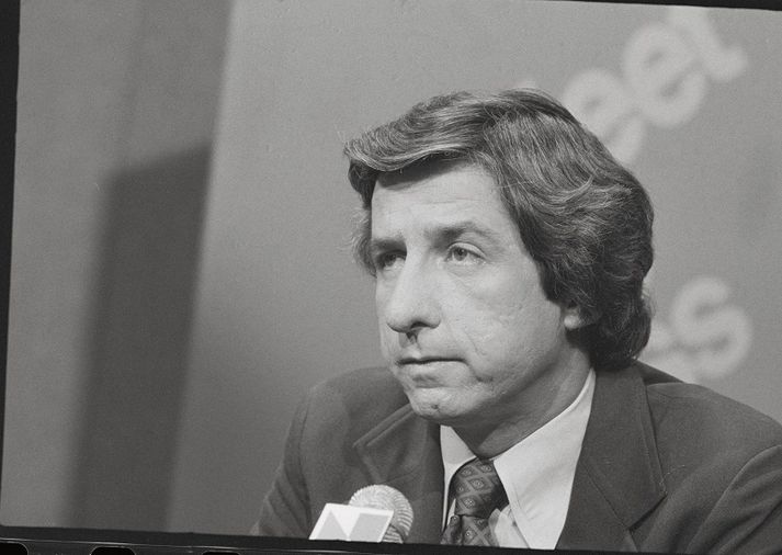 Tom Hayden var kvæntur leikkonunni Jane Fonda á árunum 1973 til 1990.