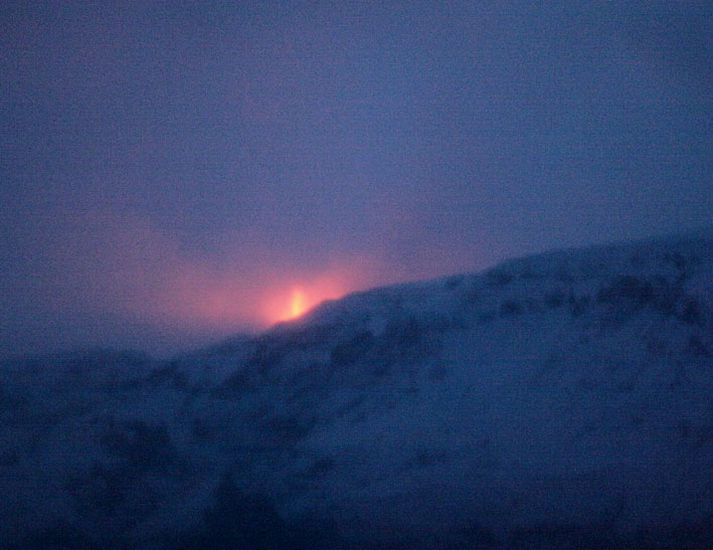 Eyjafjallajökull nú undir morgun. Mynd/ Vilhelm.