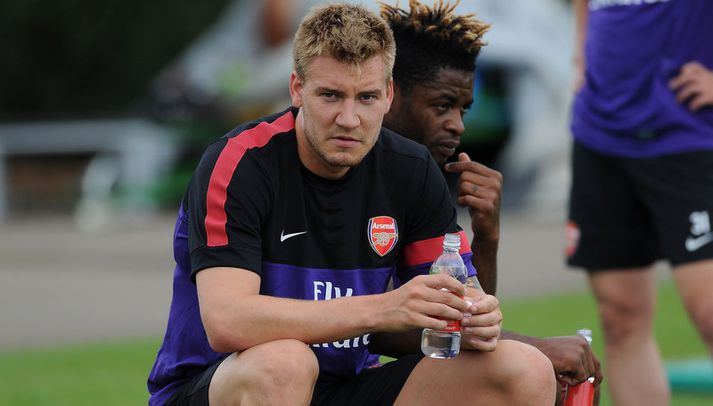 Nicklas Bendtner er ekki alltof ánægður með lífið þessa dagana.