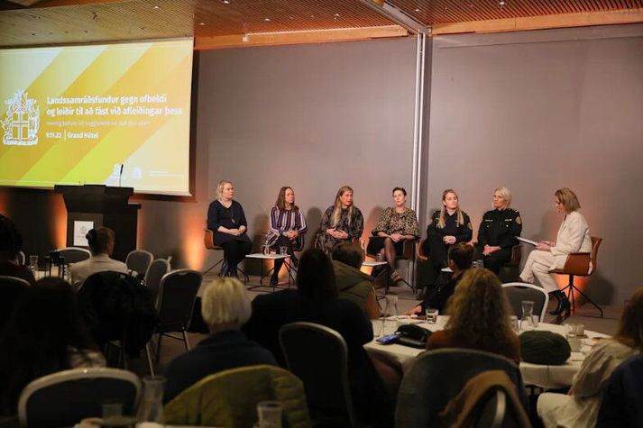 Frá Landsamráðsfundi gegn ofbeldi árið 2022.