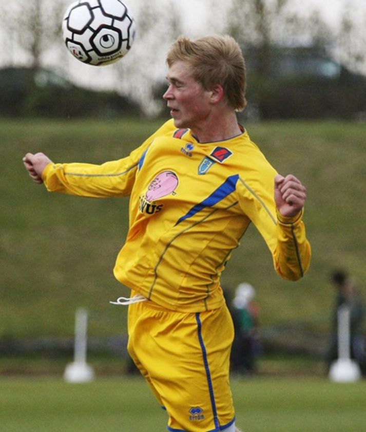 Kristján Hauksson í leik með Fjölni í sumar.
