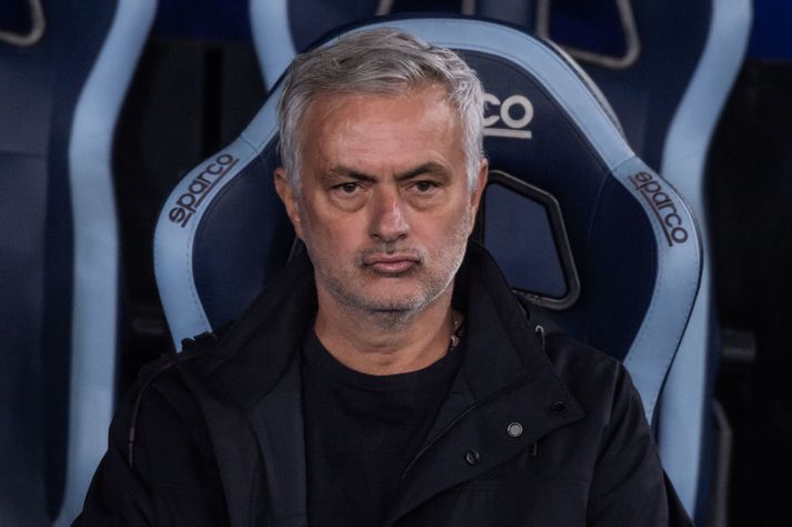 José Mourinho er alltaf tilbúinn að vera með smá skæting.