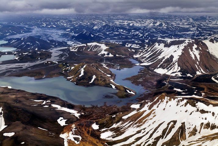 Litirnir eru fallegir á myndunum sem RAX náði um helgina. Hvíti liturinn fer hverfandi á næstu vikum og sá græni verður meira áberandi.