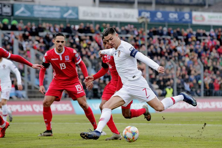 Cristiano Ronaldo skoraði seinna mark Portúgal