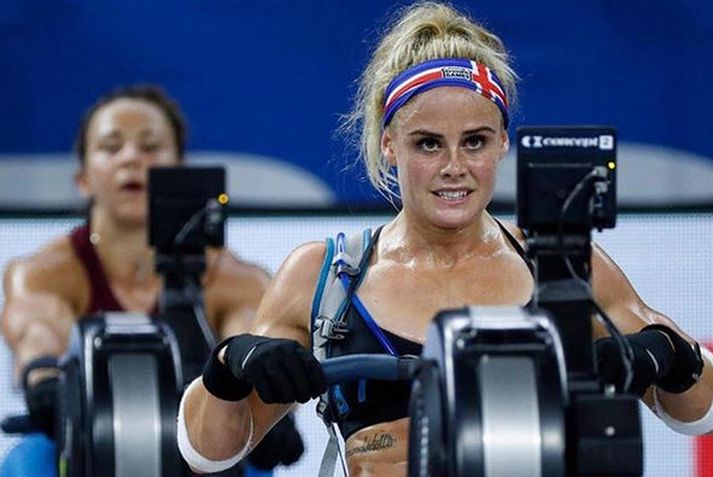 Ragnheiður Sara Sigmundsdóttir í maraþonróðrinum.