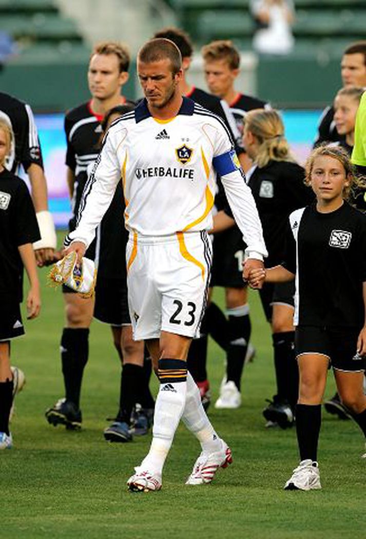 David Beckham leiddi lið sitt á völlinn á miðvikudag.
