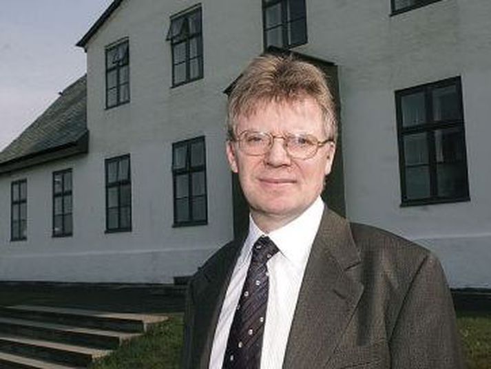 Halldór Árnason verður ráðuneytisstjóri í menntamálaráðuneytinu næstu sex mánuði.