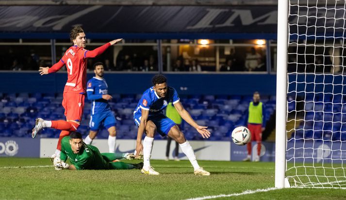 Blackburn er á leið í 16-liða úrslit FA-bikarsins.