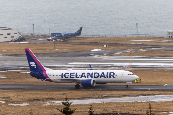 Icelandair hefur aflýst átta flugferðum síðasta rúma sólarhringinn, að sögn Ásdísar.