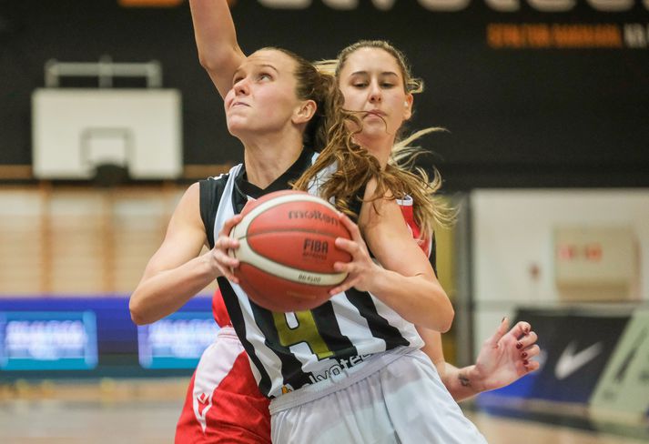 Nýliðar KR hafa óvænt verið í baráttunni um efsta sæti deildarinnar í vetur.