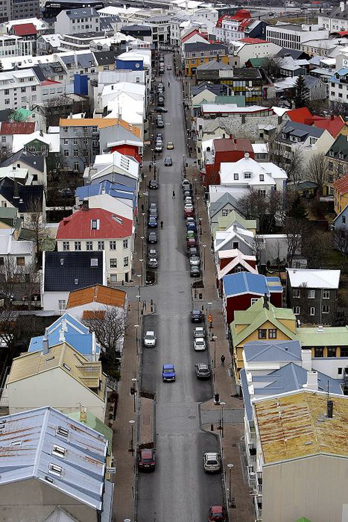 Áhugi er meðal margra verslunarmanna að gera neðsta hlutann að varanlegri göngugötu. Borgaryfirvöld eru opin fyrir hugmyndinni.