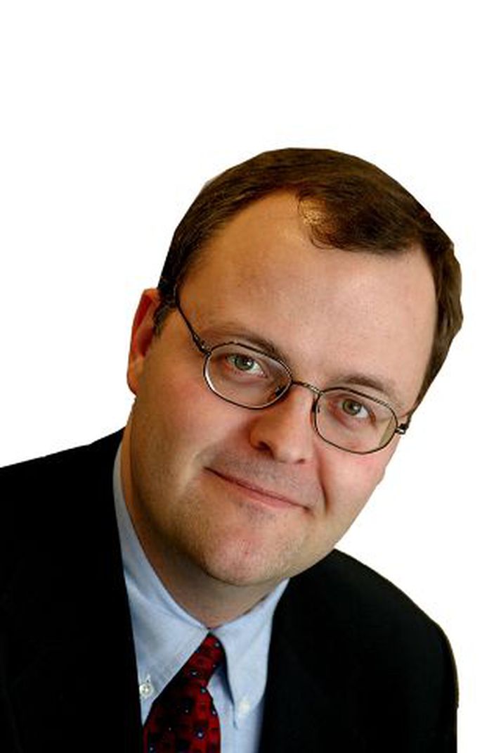 Gylfi Magnússon
dósent við viðskipta- og hagfræðideild Háskóla Íslands.