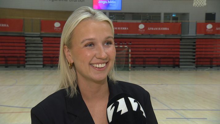 Hallveig Jónsdóttir hefur lagt skóna á hilluna