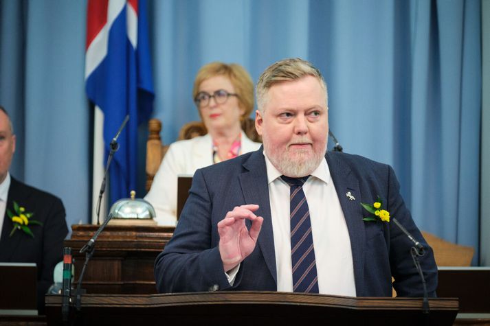 Sigmundur Davíð Gunnlaugsson er og verður formaður Miðflokksins en ekki er útséð með það hver verður varaformaður.
