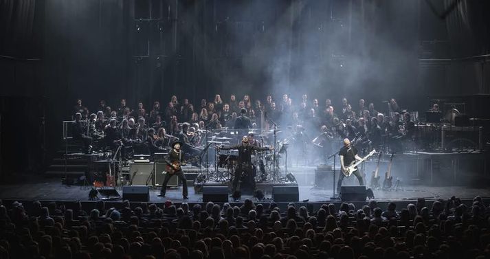 Mikið ósætti ríkir milli Stebba Jak og þeirra sem eftir eru í þungarokkshljómsveitinni Dimmu.