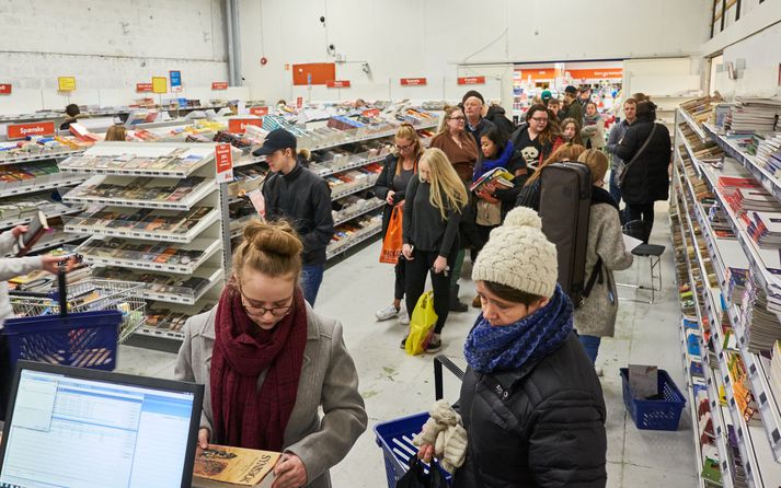Útgjöldin geta verið mikil þótt verslað sé á skiptibókamarkaði. FRÉTTABLAÐIÐ/VILHELM